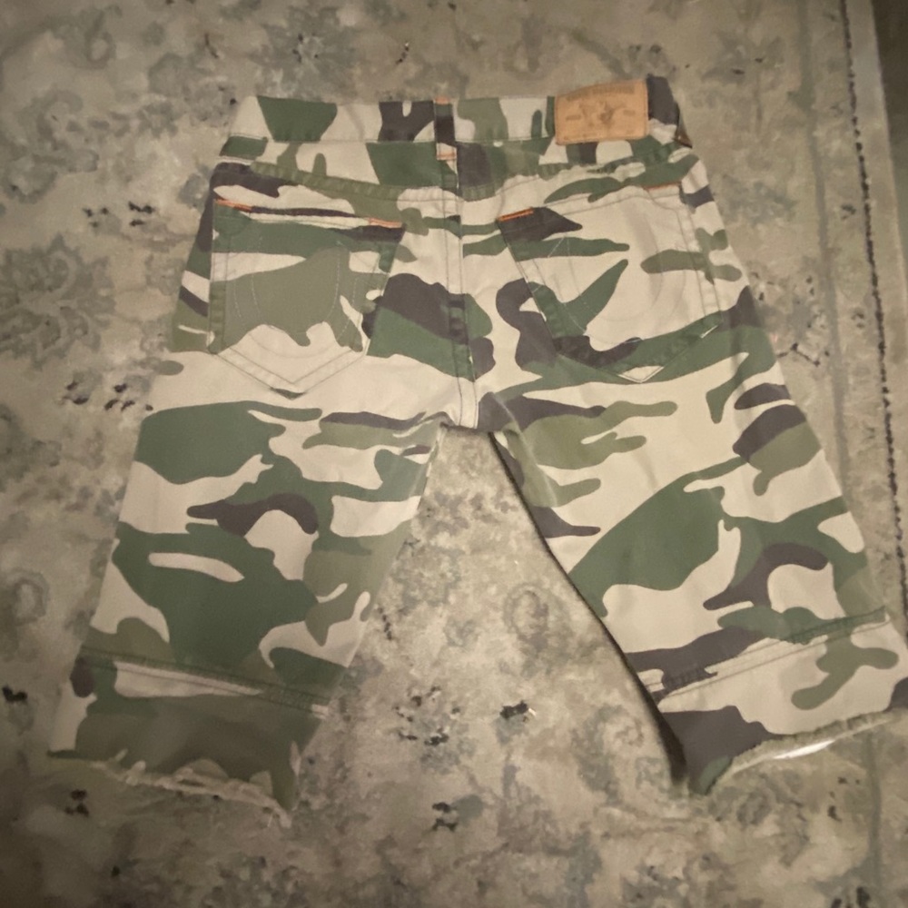Men’s True Religion Brand Jeans Camo Shorts